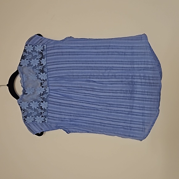 ARCHITECT blue sleeveless button down top lace inset Size PM - Picture 4 of 9
